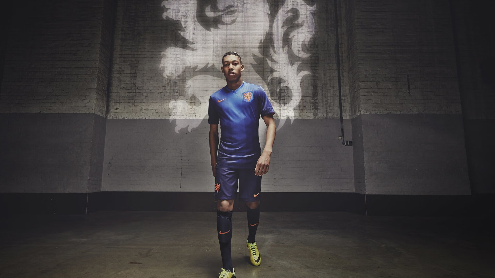 亲子“体育作业挑战周” 每天一项家庭合练任务